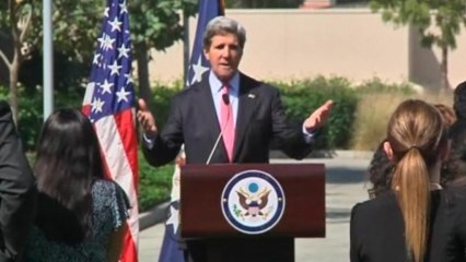 Kerry praises UAE embassy staff