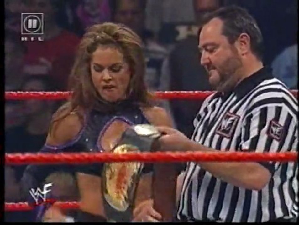 Ivory VS Tori - SummerSlam 1999 (German)