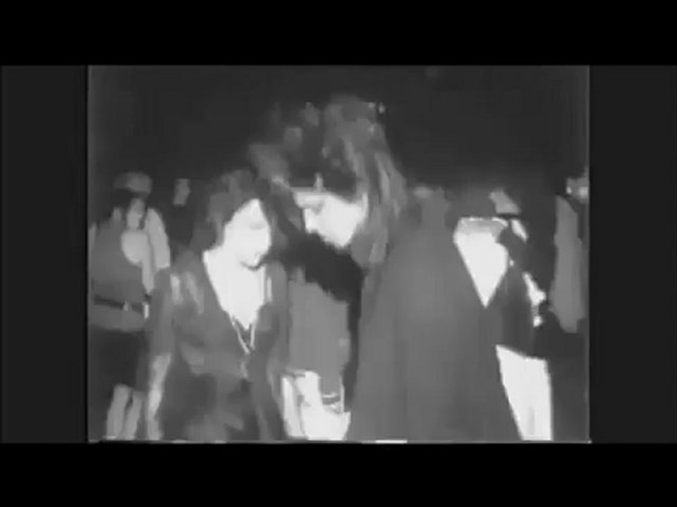 Riding the Dark Wave (Farblos - Winterherz)+++++ dark wave world of the goth+