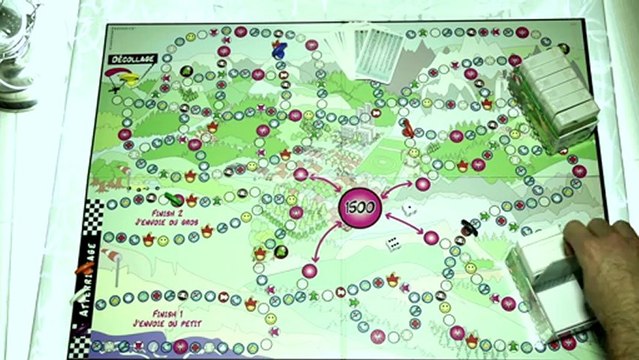 Parapente-poursuite, le jeu de société aux 3500 questions autour du parapente et de la montagne