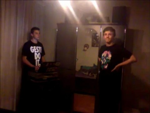 AKWK-Oubliez Les Paroles - Parodie n'oubliez pas les paroles-Episode 1 saison 1