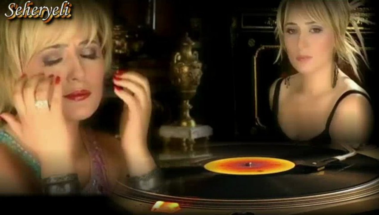 Hüner Coşkuner ♪♪♪ Hasreti Yaşadım