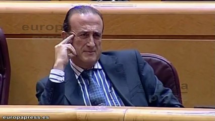 Vives desconoce si contrató a un agente del CNI