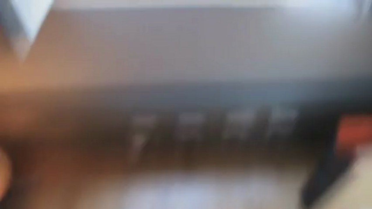 OVNIS filmados sobre o Predio da Radio BBC em Londres