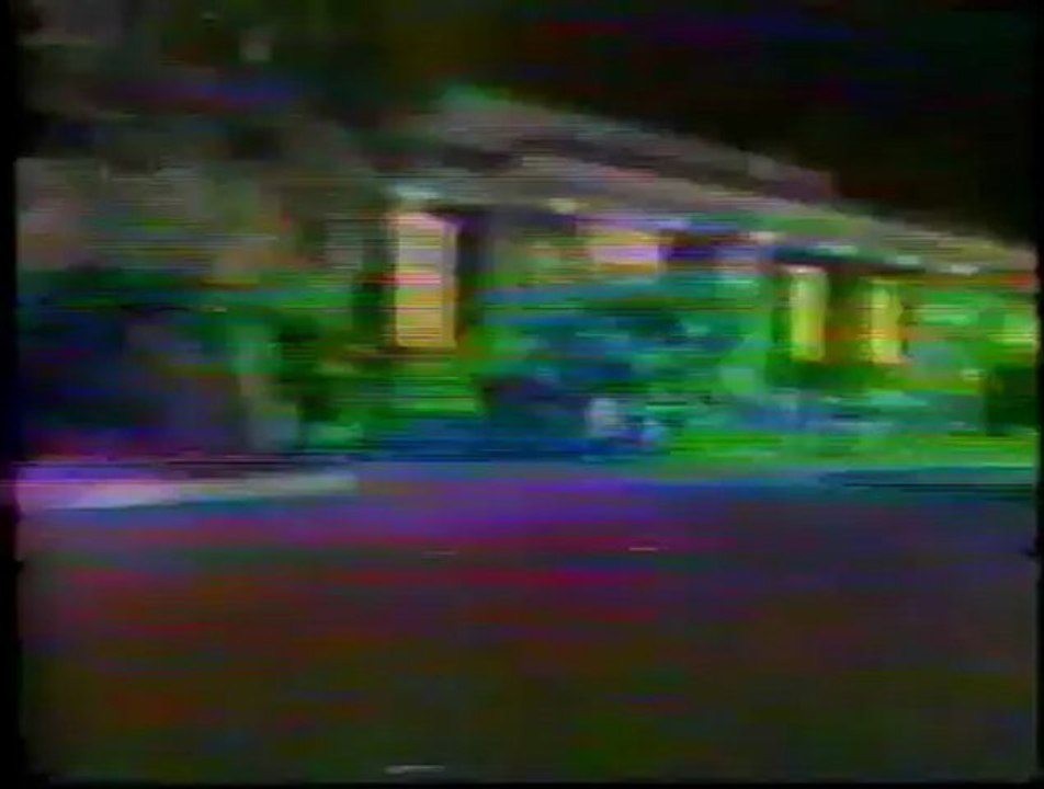 [Report] Motley Crue - Kids Going to Concert With Parents - 1987