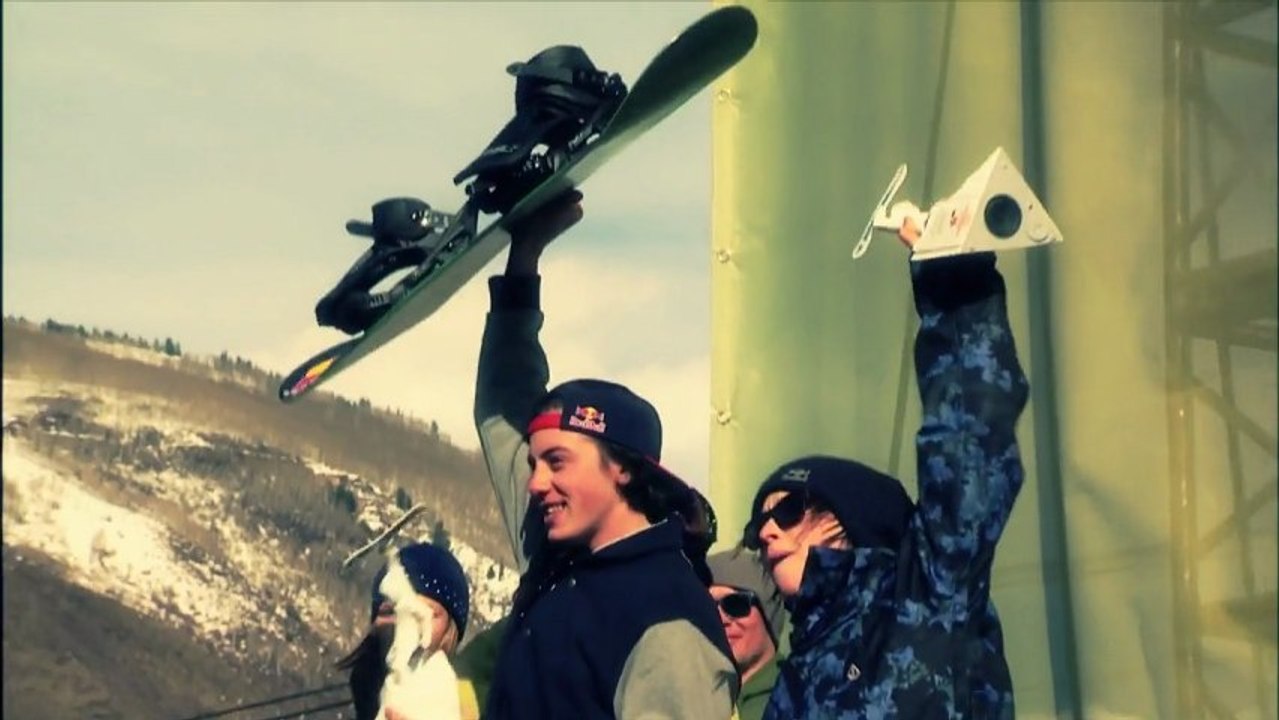 Kelly Clark wins Halfpipe World Snowboard Tour Champion Title 2012/13