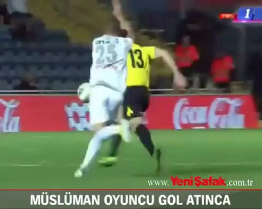 Müslüman oyuncu gol atınca stadı boşalttılar