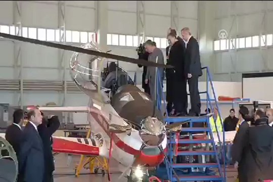 Gül ve Abdullah kokpitte