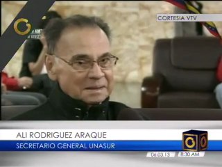 Secretario general de la Unasur: Presidente "Chávez recuperó la dignidad del país"