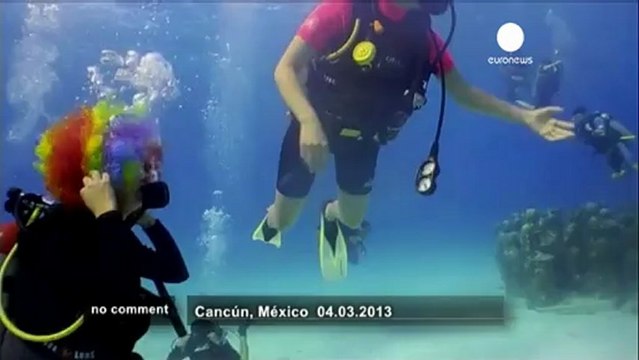Un harlem shake sous-marin au Mexique - no comment