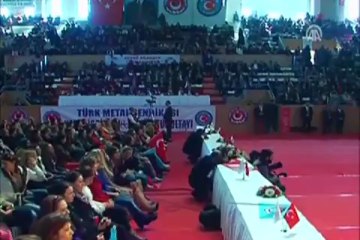 Annelerden bir adım bekliyorum