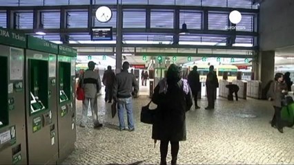 Crisi: in Portogallo ferrovieri in sciopero, adesione...