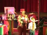 spectacle pour enfant  CLOWN MAGICIEN Mortagne au perche 61 spectacle.magie-clown-monsieur-tempo.com