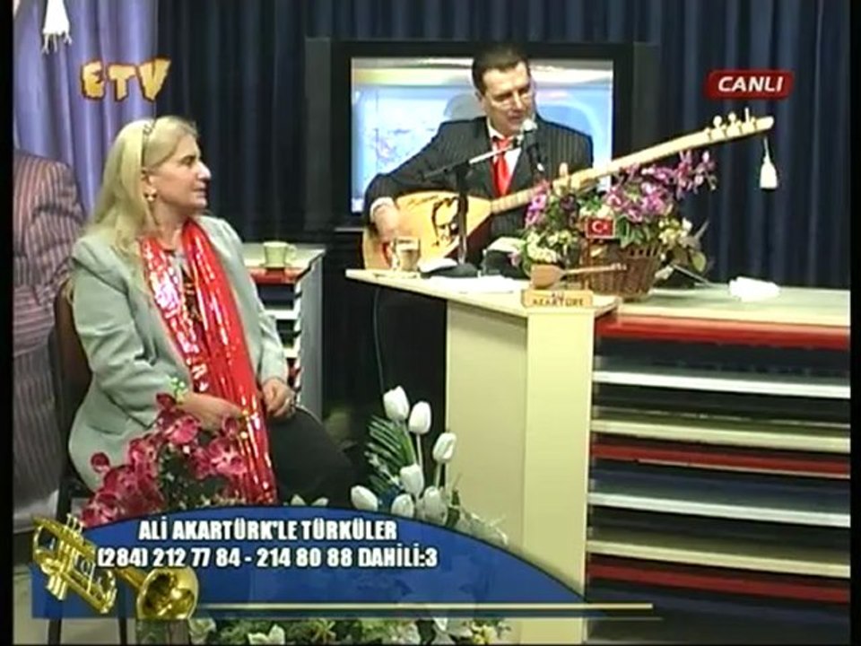 FATMA GÜLER-MENDİLİM ALLANIYOR-ETV-2013 (EDİRNELİ HALK MÜZİĞİ SANATÇISI)