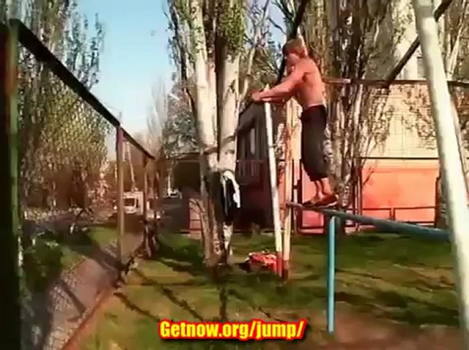 UrbanFreeflow.com - Crazy Jump 100% - Parkour & Freerunning