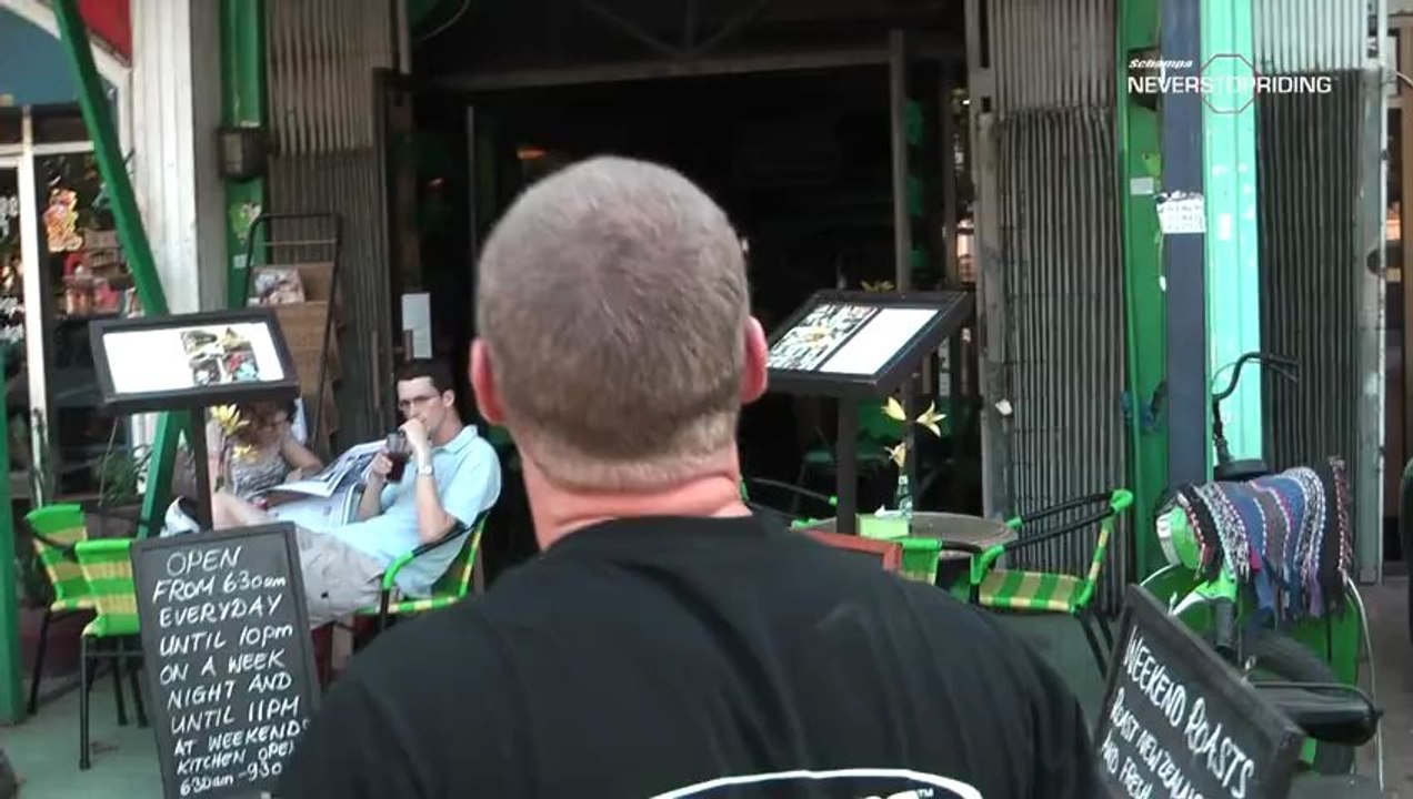 Cambodia - Green Vespa Coffee Shop - Never Stop Riding