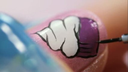 Nail art Cupcake ongles courts