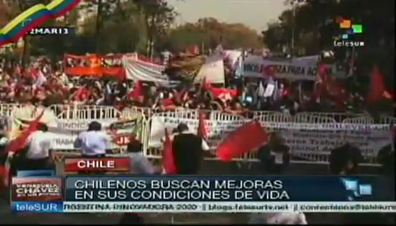 Chilenos muestran admiración por Hugo Chávez