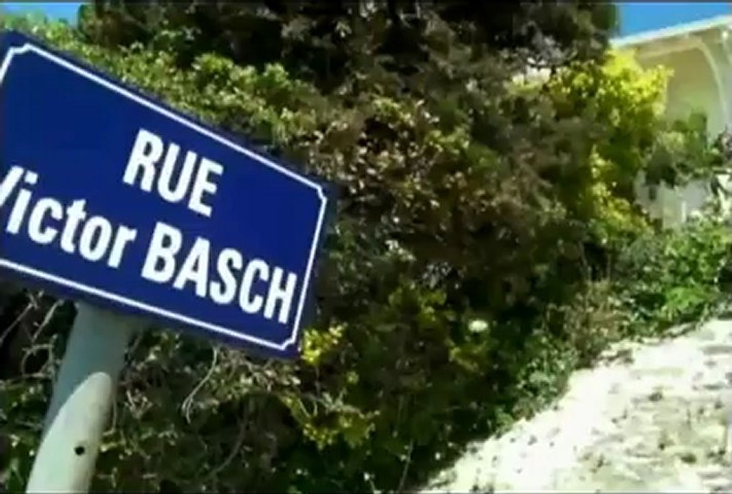 Fouras - Le père Noël habite au n°3