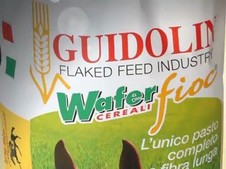 Guidolin Wafer Fioc - Cereali fioccati e fieno per un pasto unico