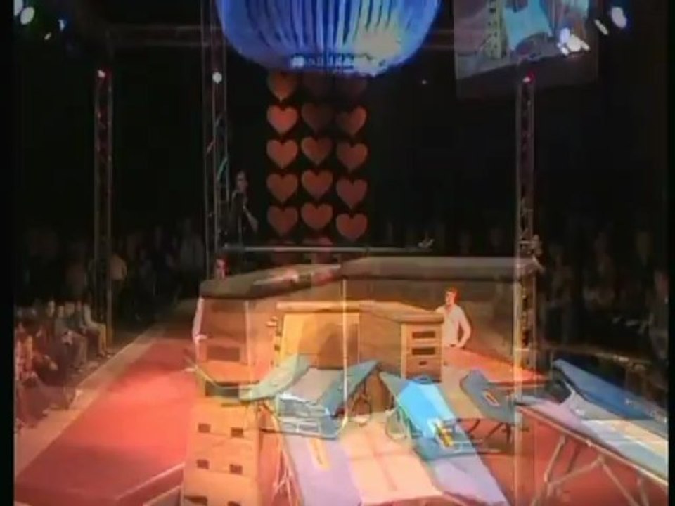 Turnshow 2013 - De Zatte Noenkels - Jongens 4 en 5