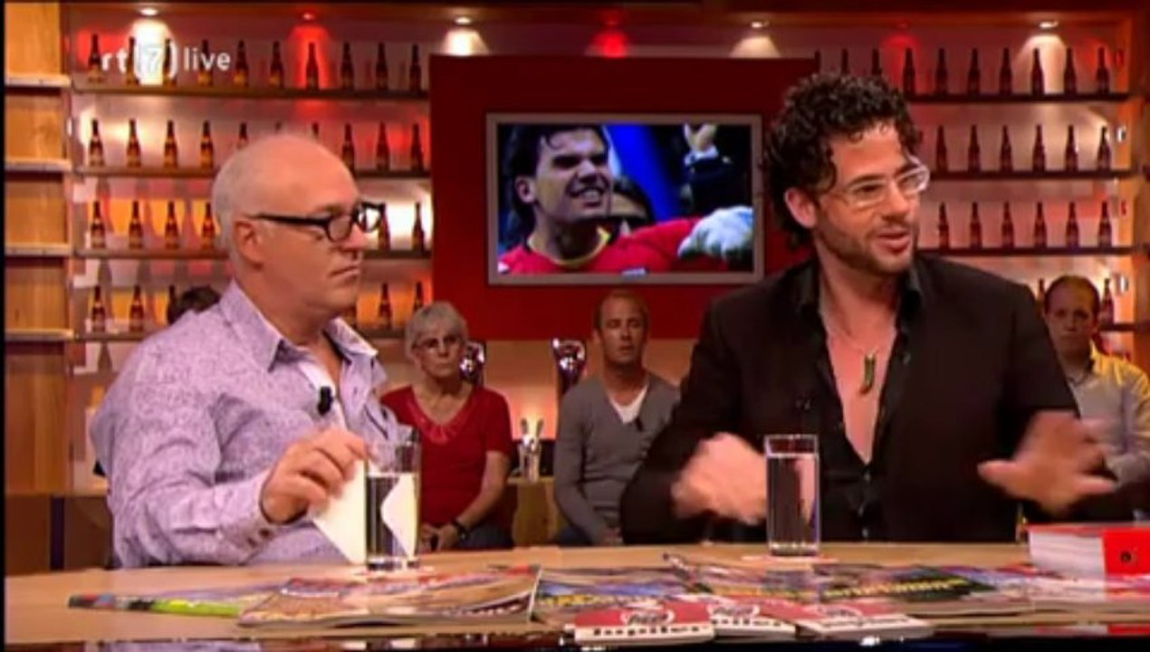 Voetbal International - 23-08-2010 deel 1 van 2 (hoogtepunten)