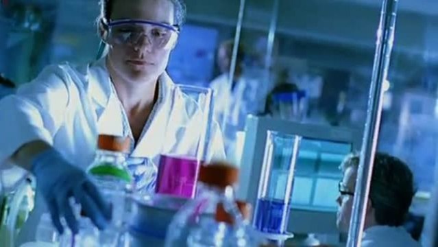 Aktie im Fokus: Merck profitiert von Nachfrage nach Smartphones