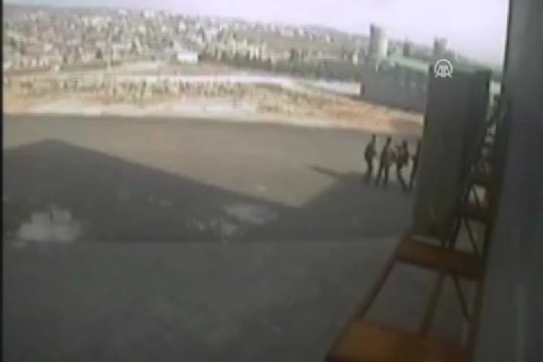 Cinayet anı görüntülendi