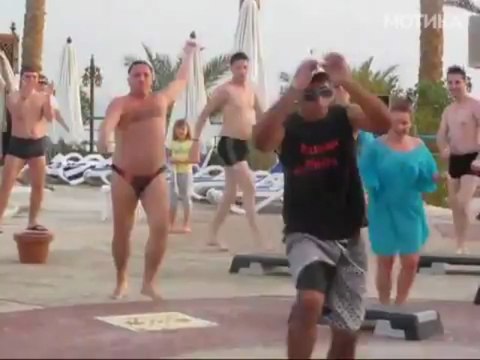 МОТИКА: Кој рече дека дебелите луѓе не знаат да играат?