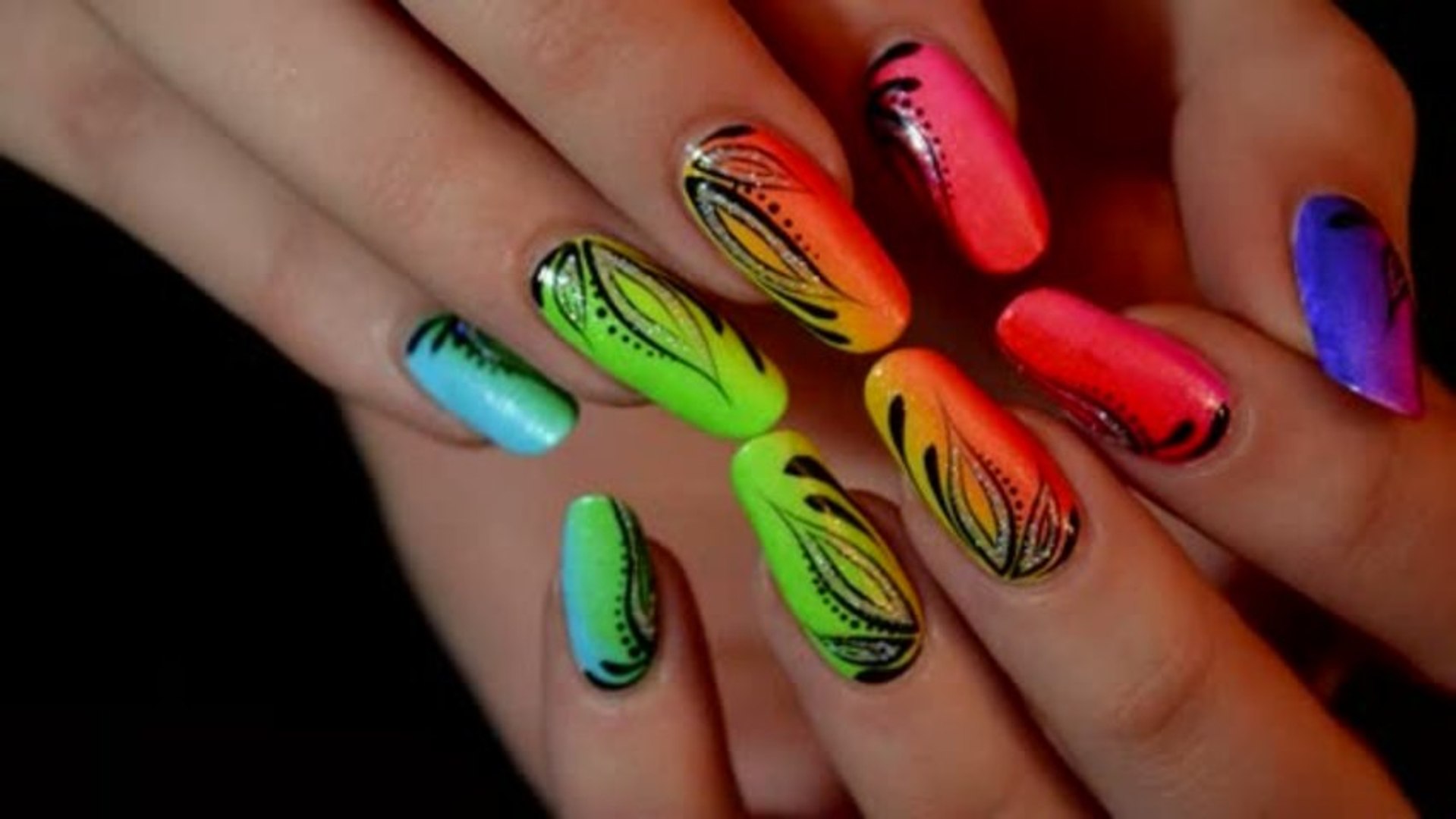 Nail art vernis dégradé rainbow Miami beach - Vidéo Dailymotion