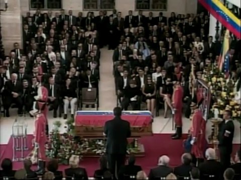 Maduro: aquí está invicto, vivo para siempre, Comandante no pudieron contigo, no podrán con nosotros jamás