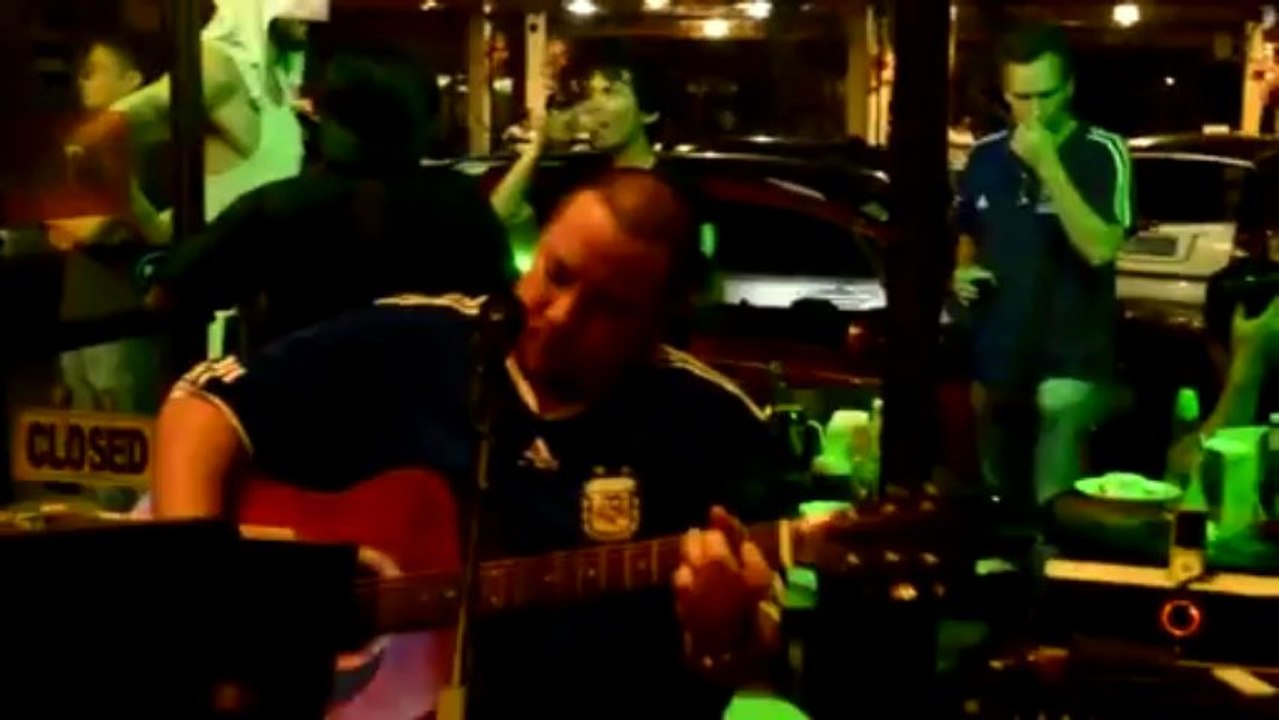 Bob Guerrero singing Time After Time in Marshall's Irish Pub, Cebu City