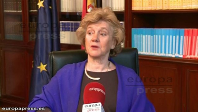 Becerril, preocupada por los grupos dependientes