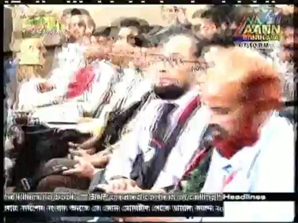 Home minister accuses BNP, Jamaat of attacking minorities