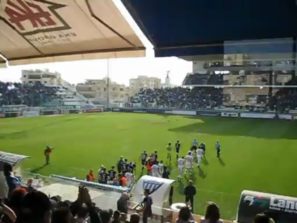 Ανόρθωση-ΑΕΚ είσοδος ομάδων