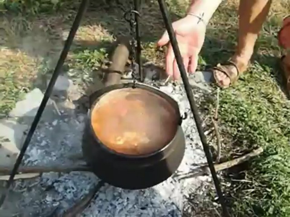 Roues-Libres / Soupe de poisson de Baja avec Miki - Hongrie