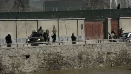 Visita de secretário dos EUA motiva ataque em Cabul