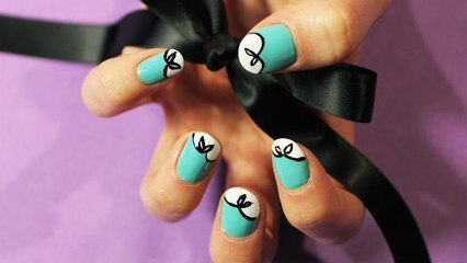 Nail It: Bow Manicure