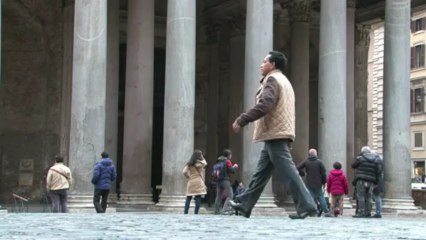 Cardinal conclave brings business to Rome