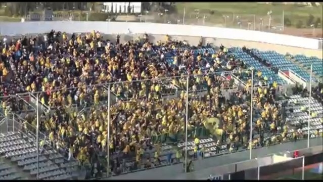 ΑΠΟΕΛ-ΑΕΛ-φίλαθλοι ΑΕΛ