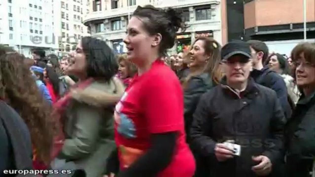 'Los amantes pasajeros' animan Callao con un flashmob