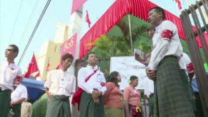 Birmanie: Aung San Suu Kyi réélue à la tête de son parti