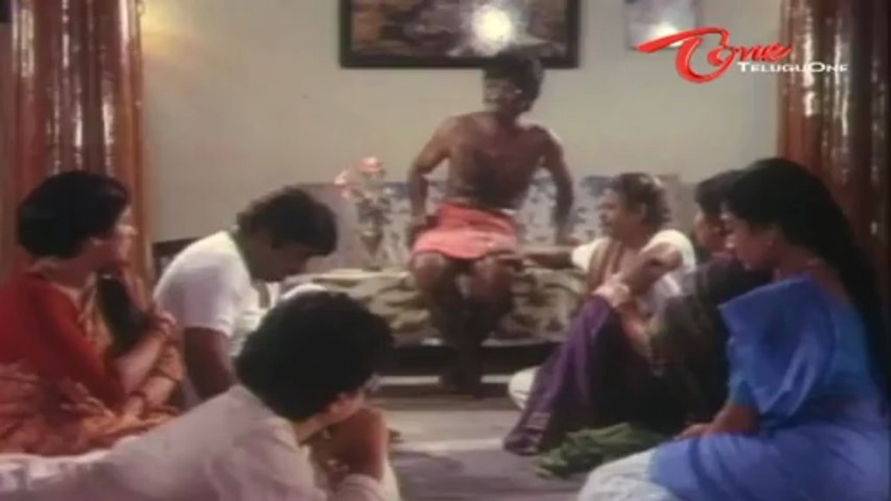Telugu Comedy Scene - Subhaleka Sudhakar Beaten Black & Blue