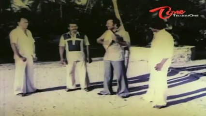 Chakravarthi Books Innocent Guy - Telugu Comedy Scene