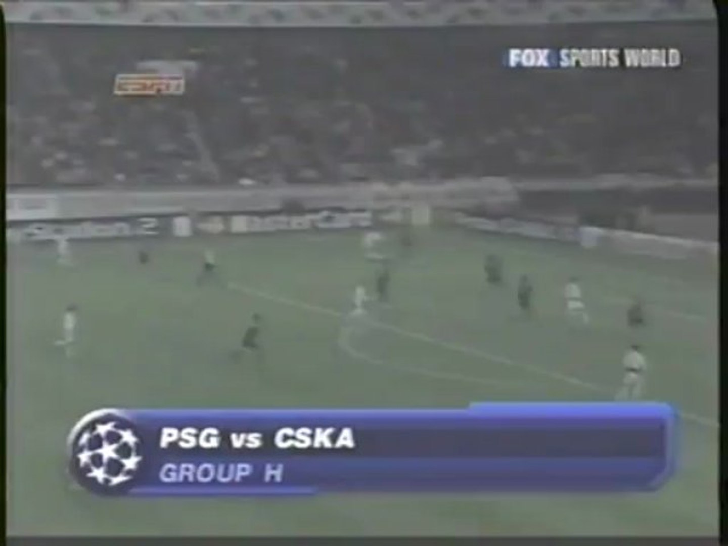 petit fanion pennant wimpel )) PSG V CSKA MOSCOW * C. EUROPE C3 2002