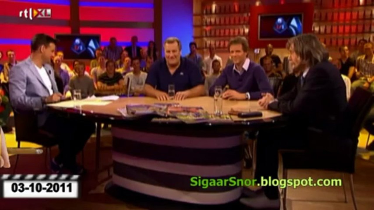 Wilfred Genee speelt Johan Derksen; The Game