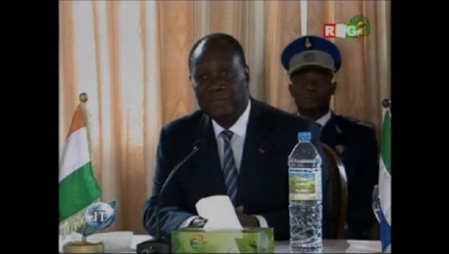 JT RTG DU 10.03.2013. Les leaders de l'ADP, du Collectif et du CDR convoqués le jeudi 14 mars 2013 à se présenter devant le tribunal de première instance de Dixinn