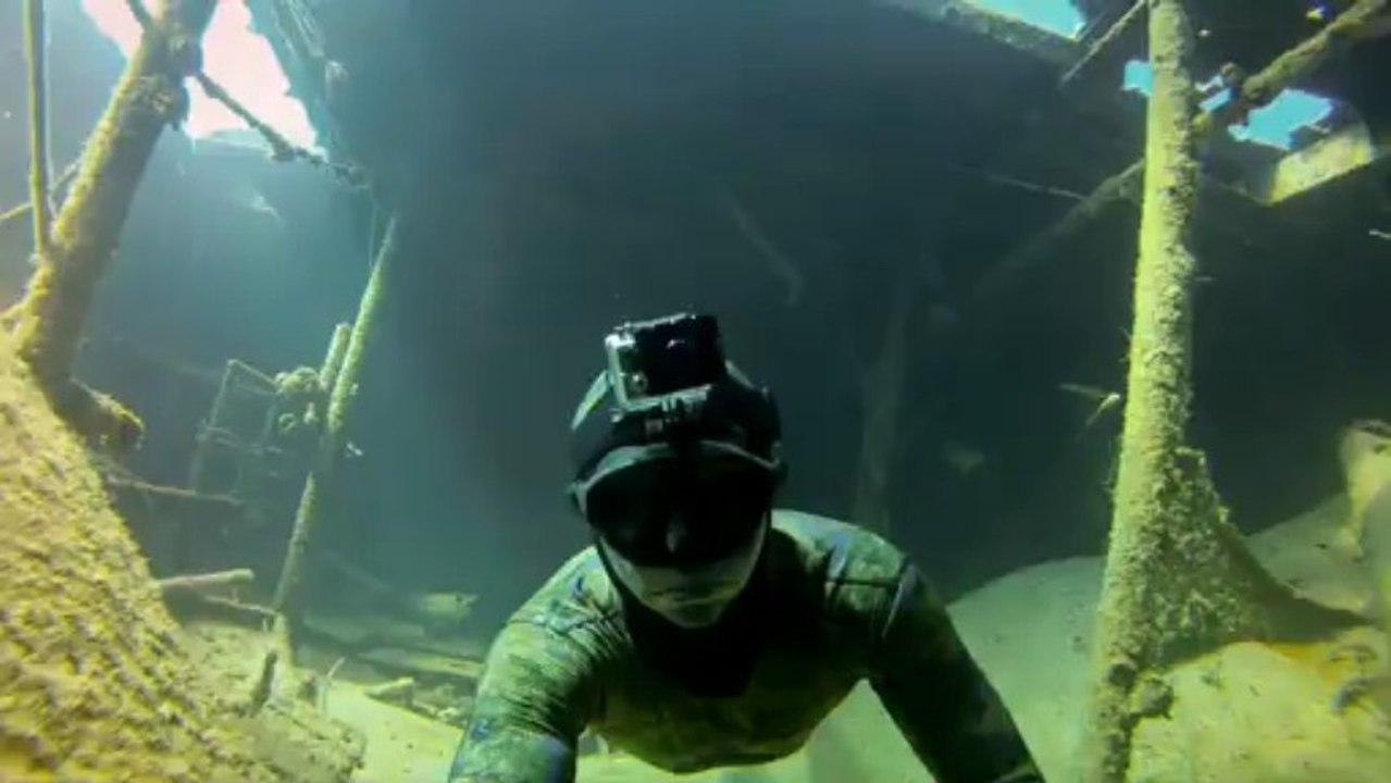 GoPro HD- Shark Riders - Introducing GoPro's New Dive Housing