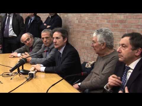 Napoli - Città della Scienza - Caldoro e Profumo (09.03.13)