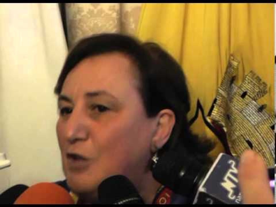 Napoli - Rogo Città della Scienza. La Tommaselli e l'8 marzo (06.03.13)